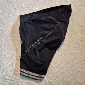 Gore Bike Wear women's size Large bike shorts padded, VGUC